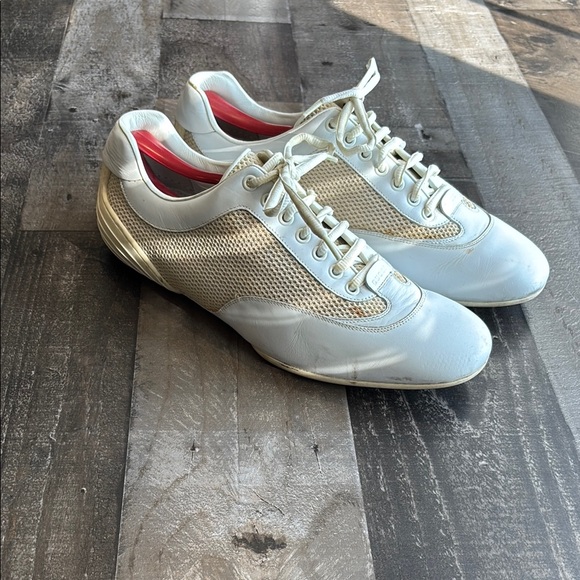 Gucci White and Cream Sneakers with leather and Mesh - Picture 1 of 8